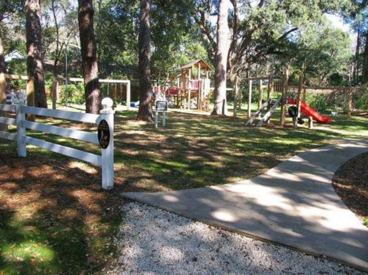 W2 Ocean Walk Resort Upstairs 2 Bed King And Two Twins Next To Back Pool St. Simons Island Εξωτερικό φωτογραφία